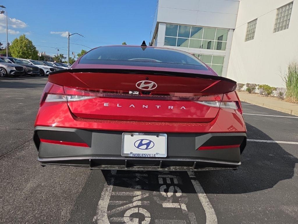 new 2025 Hyundai Elantra car, priced at $25,555
