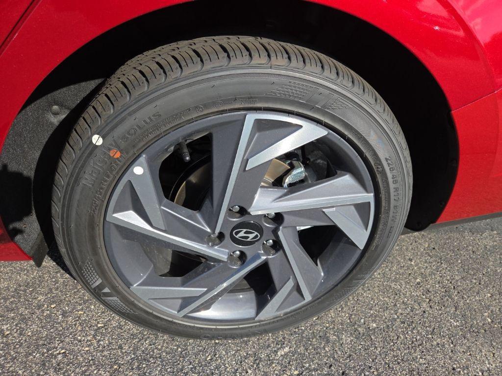 new 2025 Hyundai Elantra car, priced at $25,555