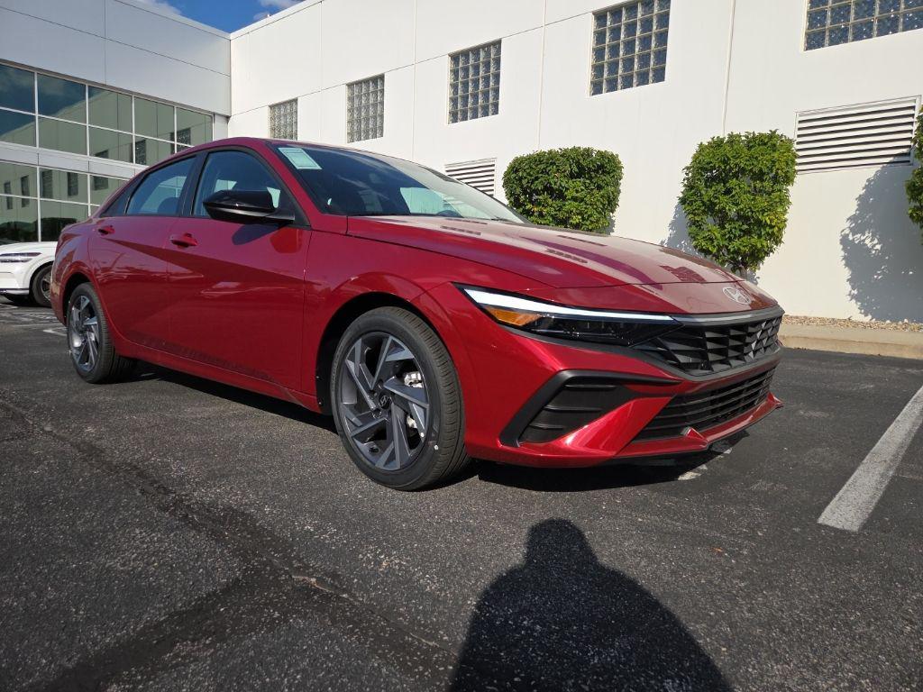 new 2025 Hyundai Elantra car, priced at $25,555