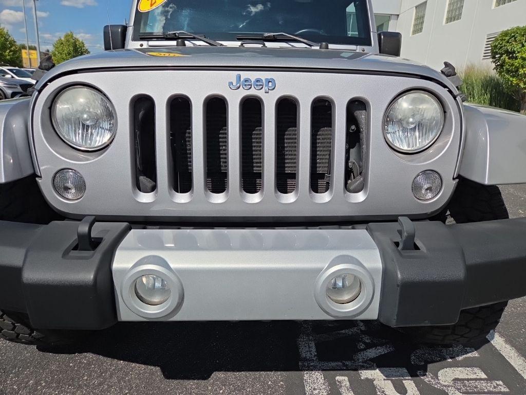 used 2015 Jeep Wrangler Unlimited car, priced at $15,416