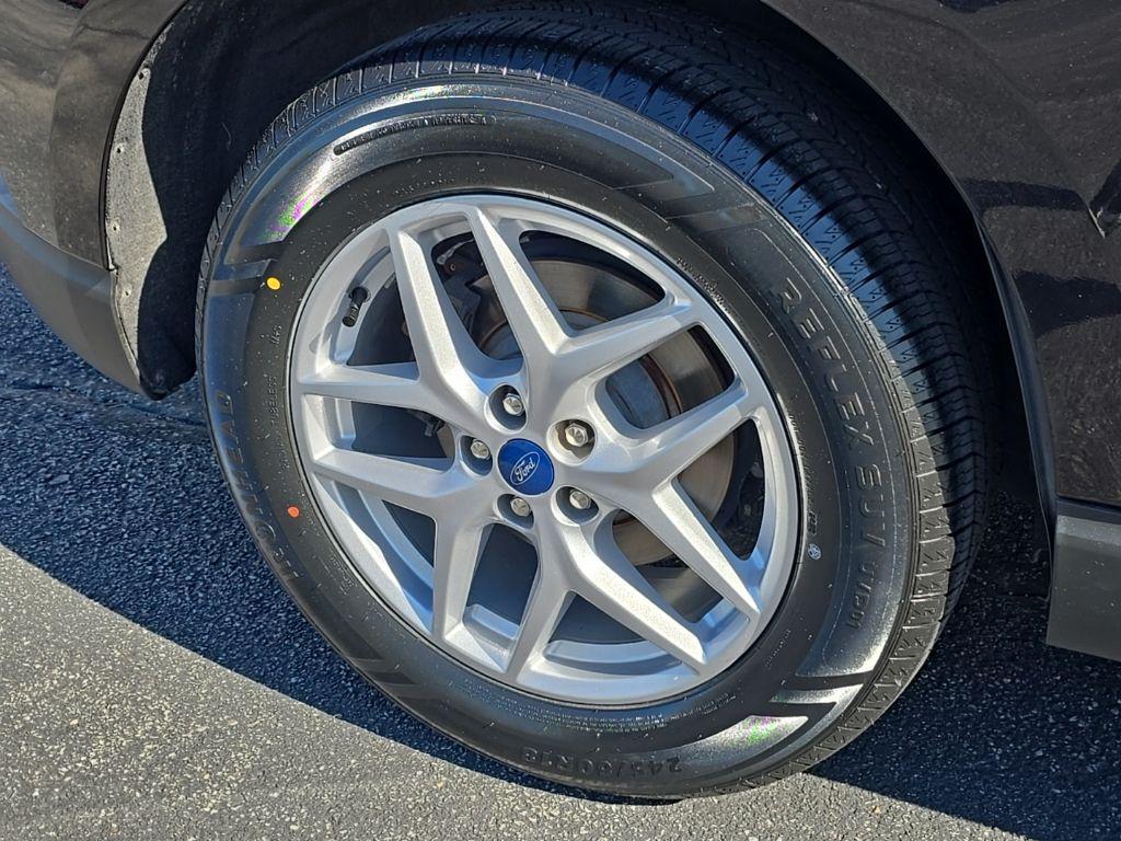 used 2021 Ford Edge car, priced at $20,228
