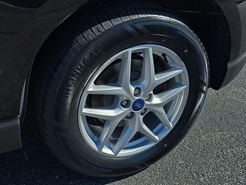 used 2021 Ford Edge car, priced at $20,228