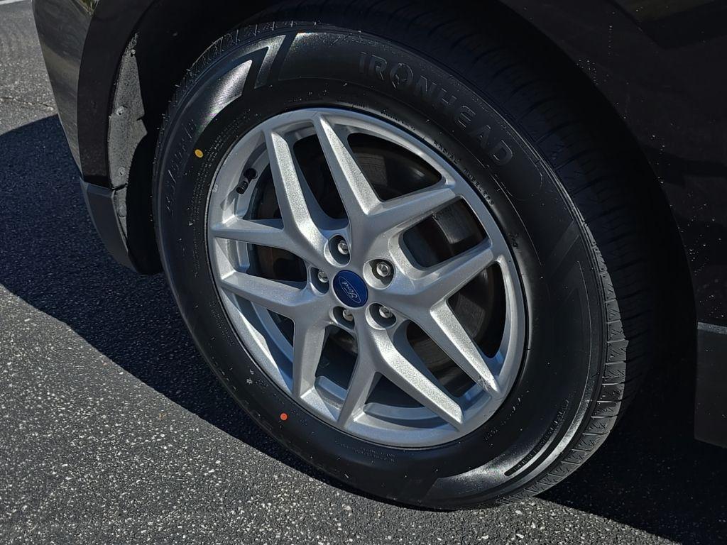 used 2021 Ford Edge car, priced at $20,228
