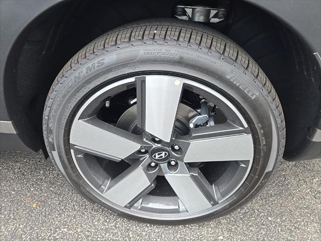 new 2025 Hyundai Santa Fe car, priced at $48,809