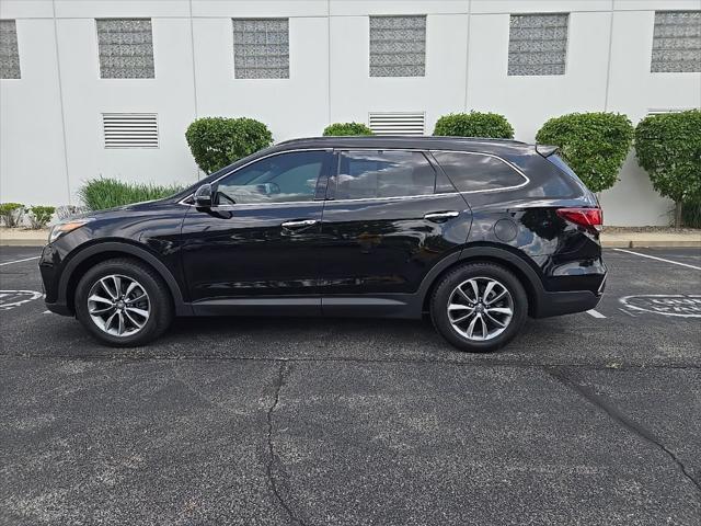 used 2018 Hyundai Santa Fe car, priced at $17,972
