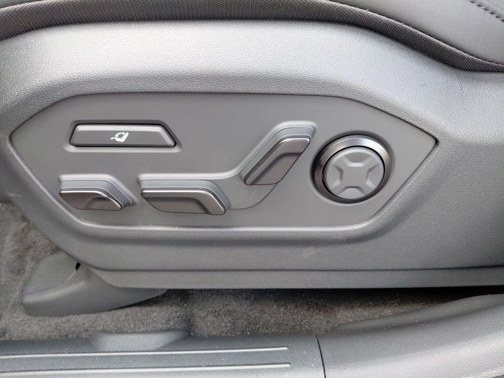 new 2026 Hyundai SANTA FE HEV car, priced at $53,275