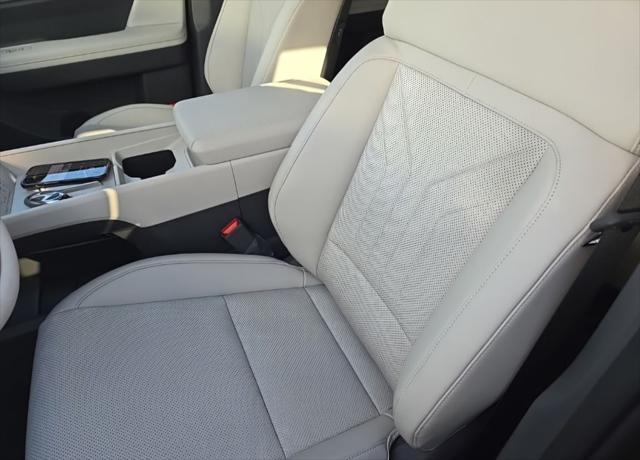 new 2025 Hyundai Santa Fe car, priced at $41,655