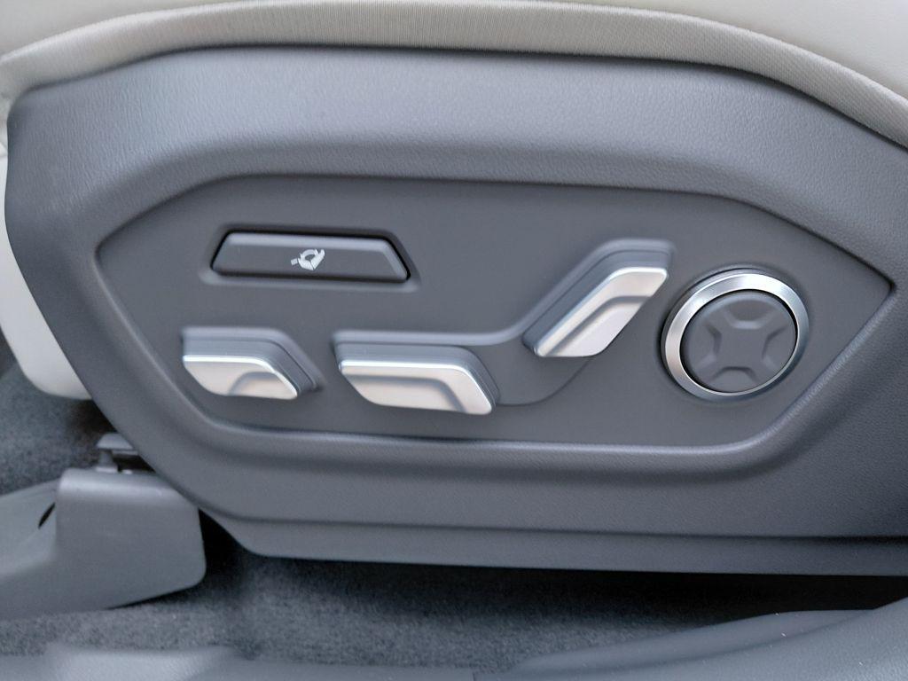 new 2026 Hyundai SANTA FE HEV car, priced at $52,775