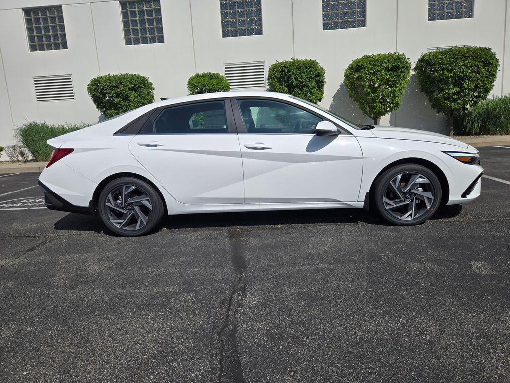 new 2025 Hyundai ELANTRA HEV car, priced at $32,060
