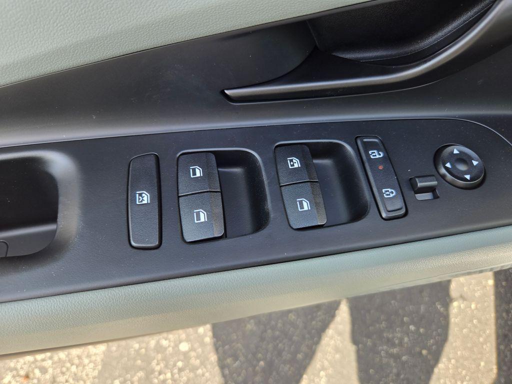 new 2025 Hyundai ELANTRA HEV car, priced at $32,060