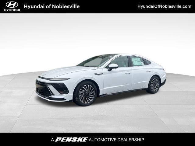 new 2025 Hyundai Sonata Hybrid car, priced at $39,960
