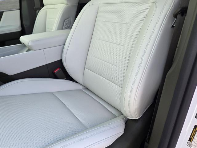 new 2025 Hyundai SANTA FE HEV car, priced at $52,534