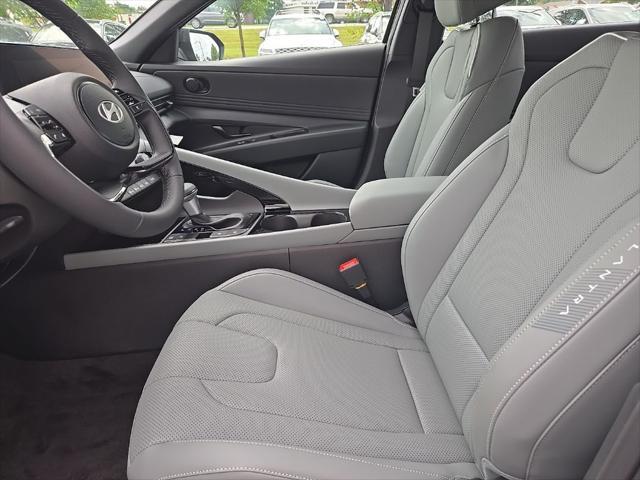 new 2025 Hyundai Elantra car, priced at $31,560