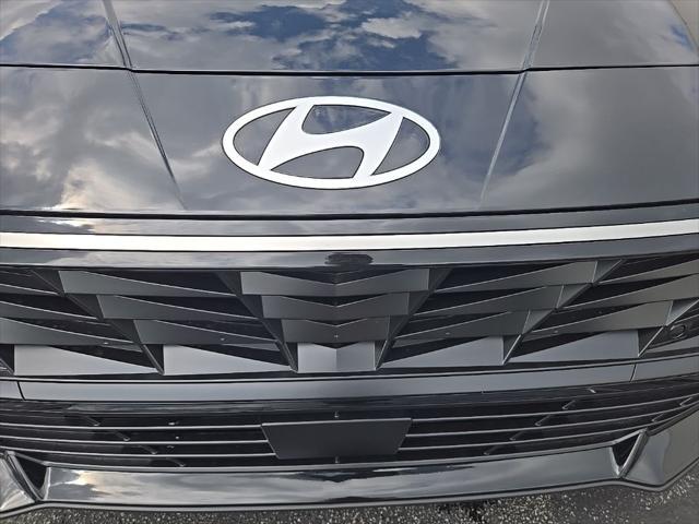 new 2025 Hyundai Elantra car, priced at $31,560
