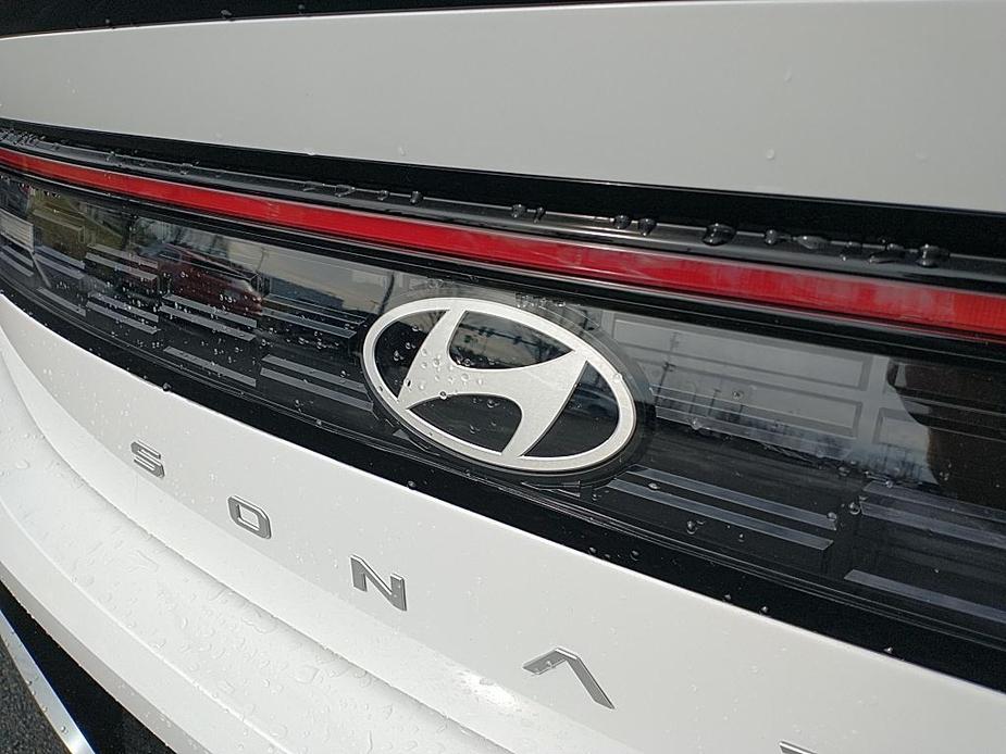 new 2024 Hyundai Sonata car, priced at $31,185