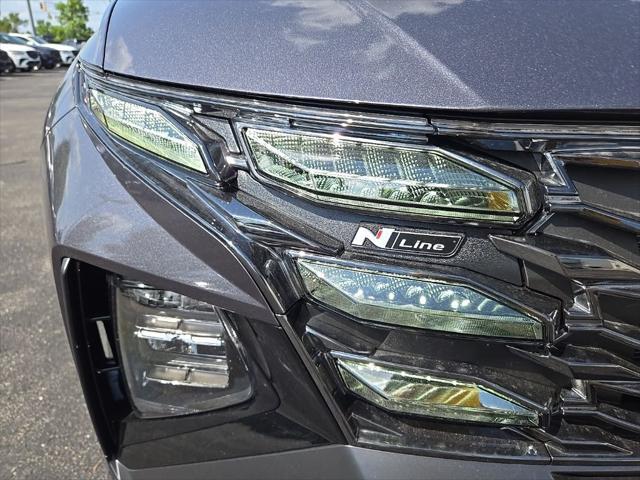 new 2025 Hyundai TUCSON Hybrid car, priced at $40,310