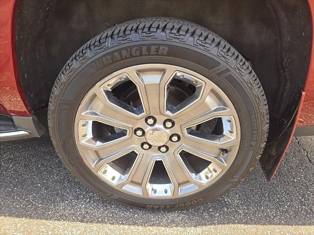 used 2016 GMC Yukon XL car, priced at $23,231