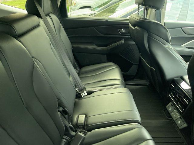 used 2022 Acura MDX car, priced at $39,995