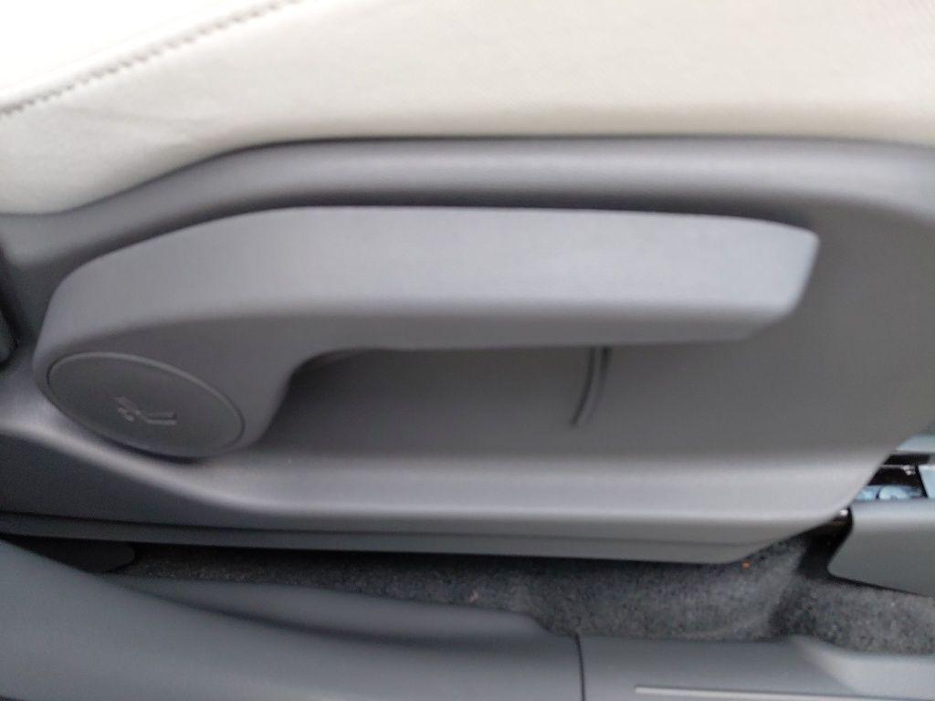 new 2026 Hyundai Santa Fe car, priced at $40,400