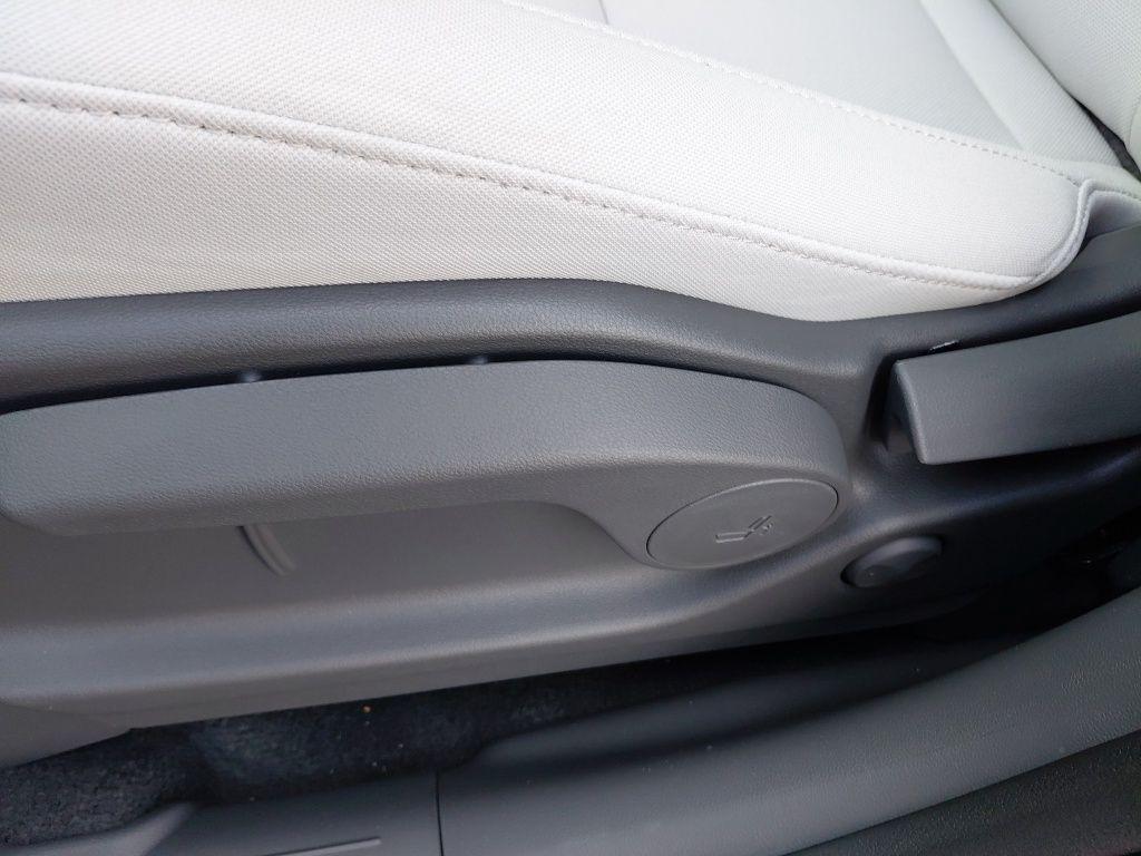 new 2026 Hyundai Santa Fe car, priced at $40,400