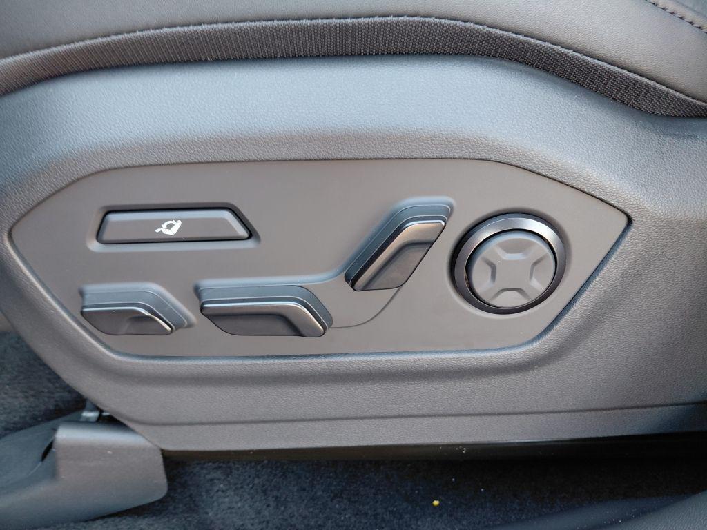 new 2026 Hyundai SANTA FE HEV car, priced at $52,765