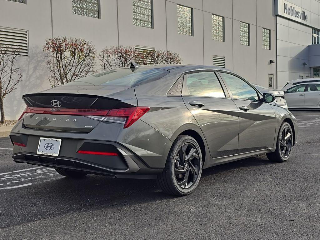 new 2026 Hyundai ELANTRA HEV car, priced at $29,255
