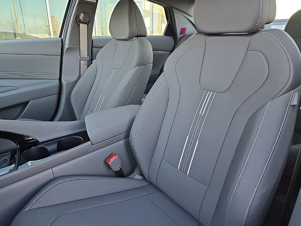 new 2026 Hyundai ELANTRA HEV car, priced at $29,255