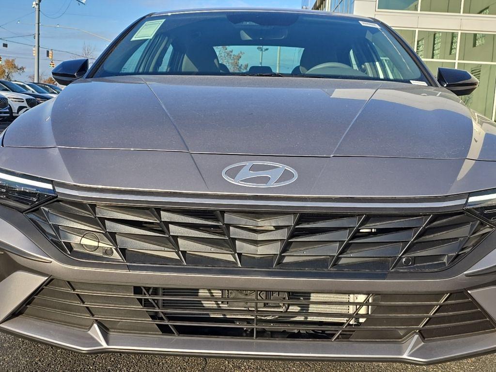 new 2026 Hyundai ELANTRA HEV car, priced at $29,255