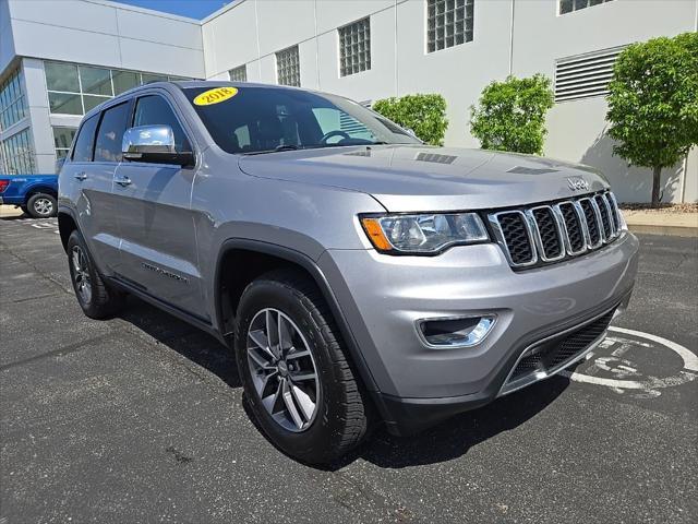 used 2018 Jeep Grand Cherokee car, priced at $15,524
