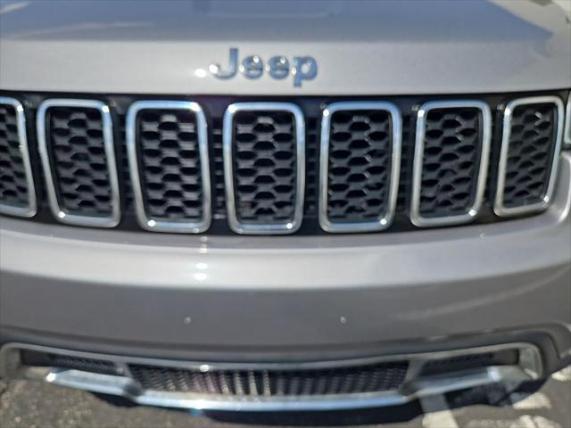 used 2018 Jeep Grand Cherokee car, priced at $15,524