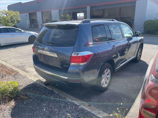 used 2012 Toyota Highlander car