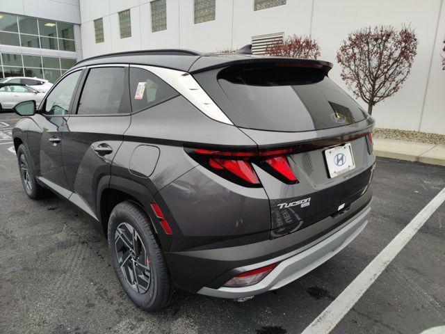 new 2025 Hyundai Tucson Hybrid car, priced at $35,280