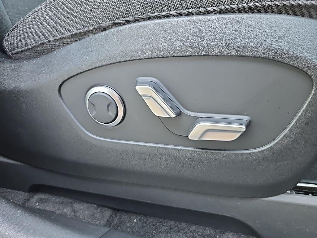 new 2026 Hyundai IONIQ 9 car, priced at $65,375