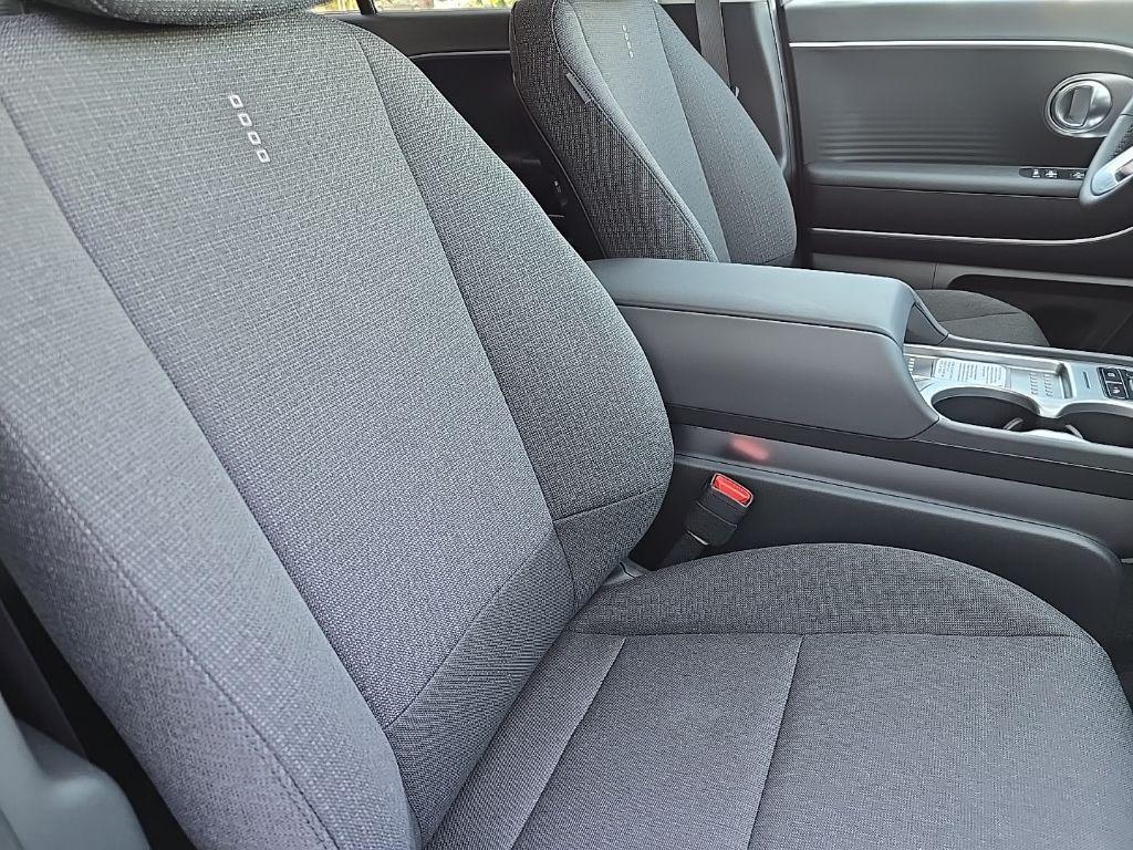 new 2026 Hyundai IONIQ 9 car, priced at $65,375