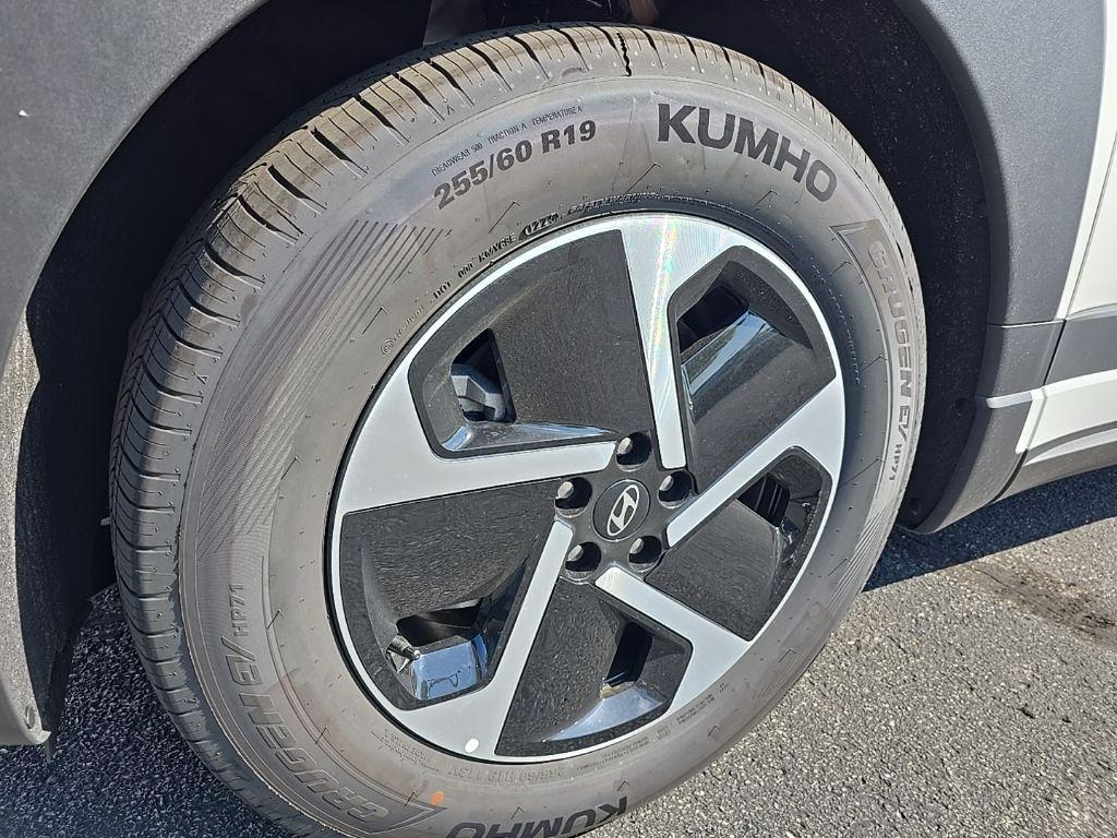 new 2026 Hyundai IONIQ 9 car, priced at $65,375