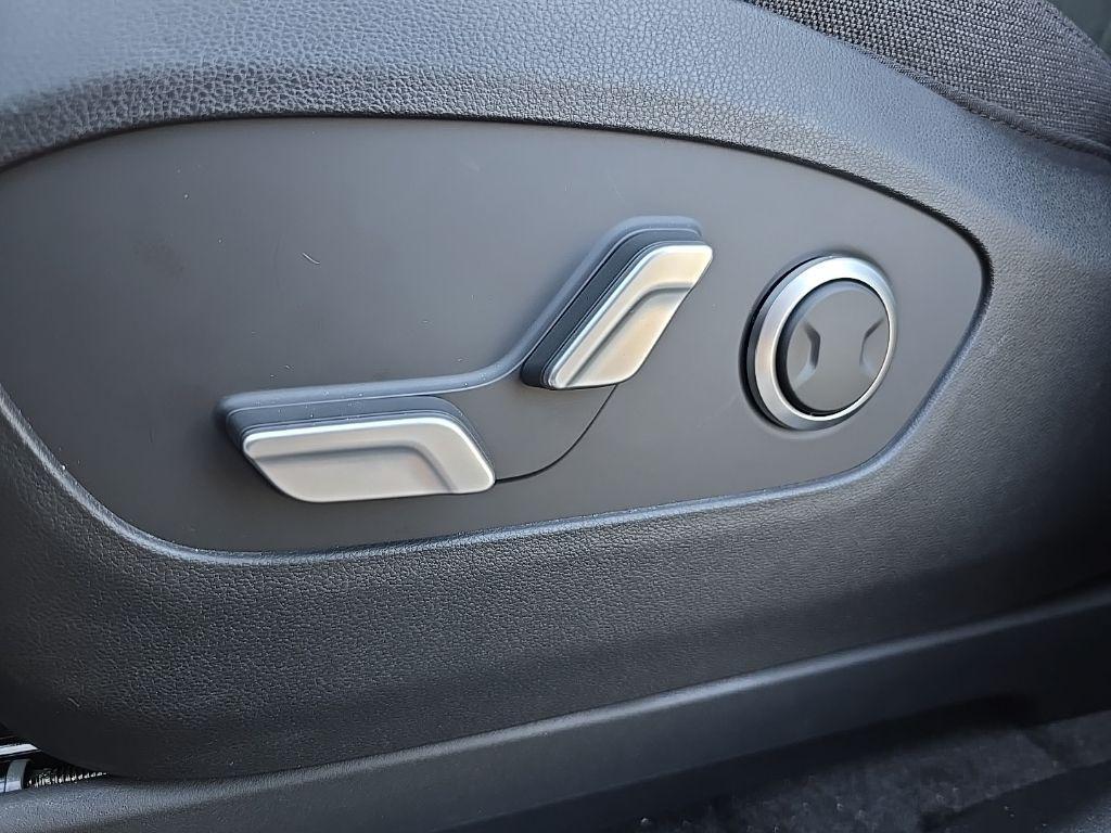 new 2026 Hyundai IONIQ 9 car, priced at $65,375