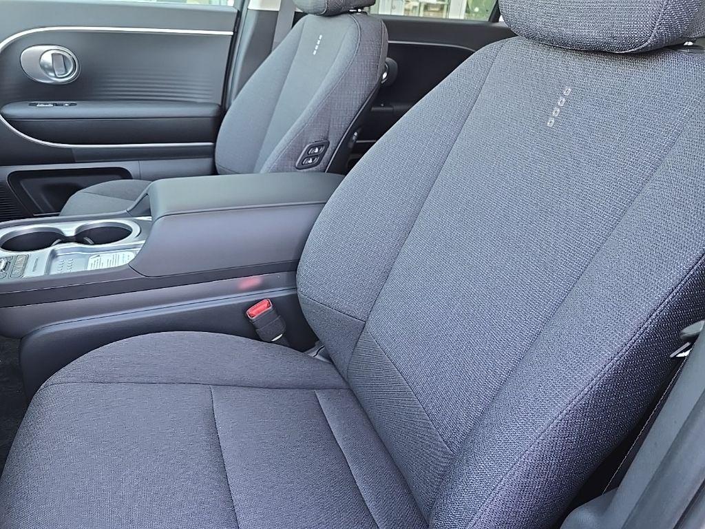 new 2026 Hyundai IONIQ 9 car, priced at $65,375