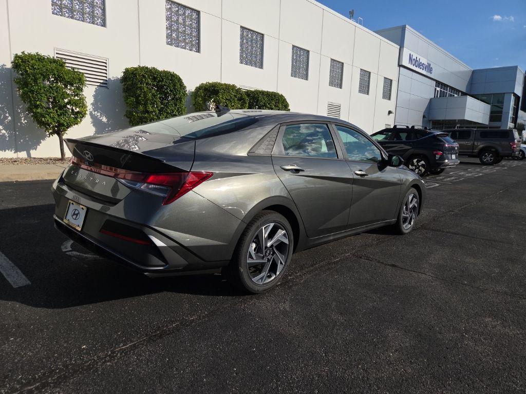 new 2025 Hyundai Elantra car, priced at $25,055