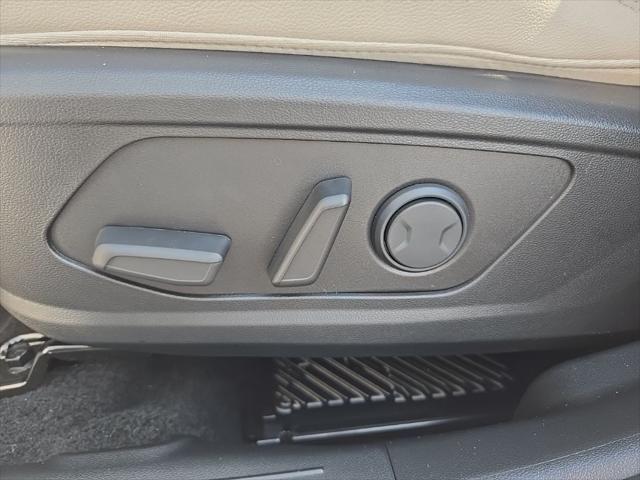 new 2025 Hyundai Tucson car, priced at $43,060