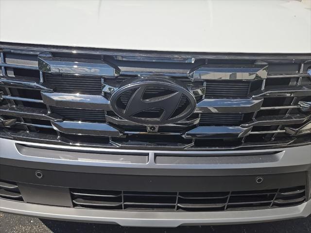 new 2025 Hyundai Tucson car, priced at $43,060