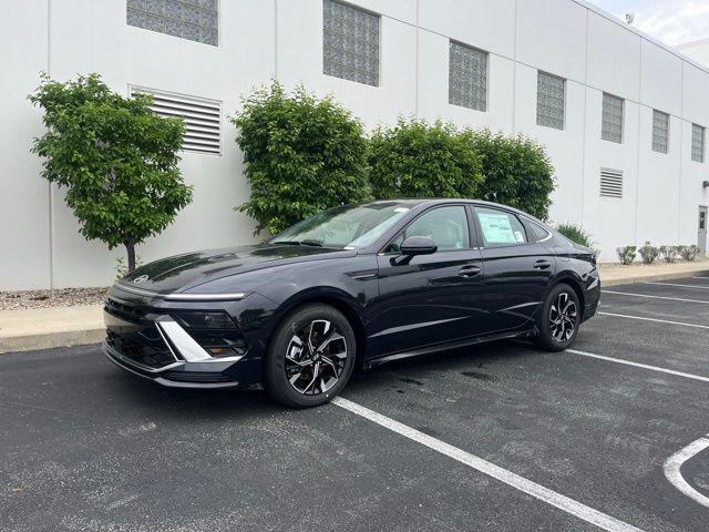 new 2025 Hyundai Sonata car, priced at $31,290
