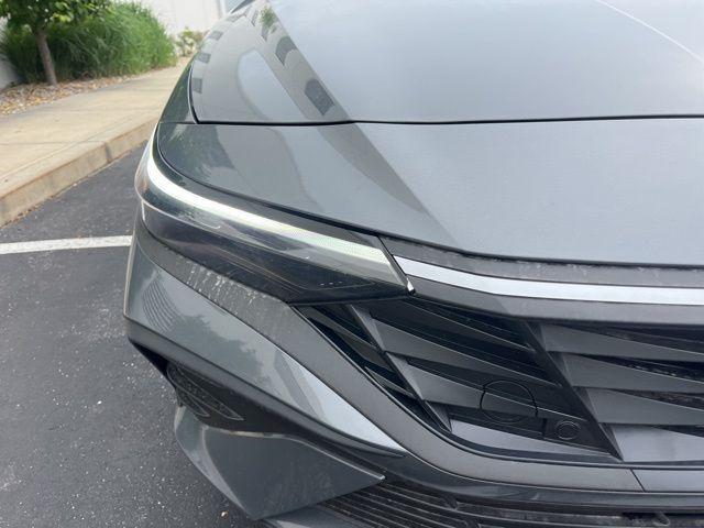 new 2025 Hyundai ELANTRA HEV car, priced at $27,280