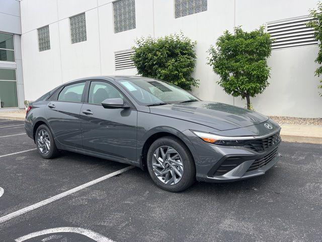 new 2025 Hyundai ELANTRA HEV car, priced at $27,280