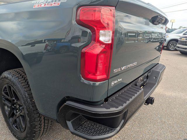 new 2025 Chevrolet Silverado 1500 car, priced at $51,001