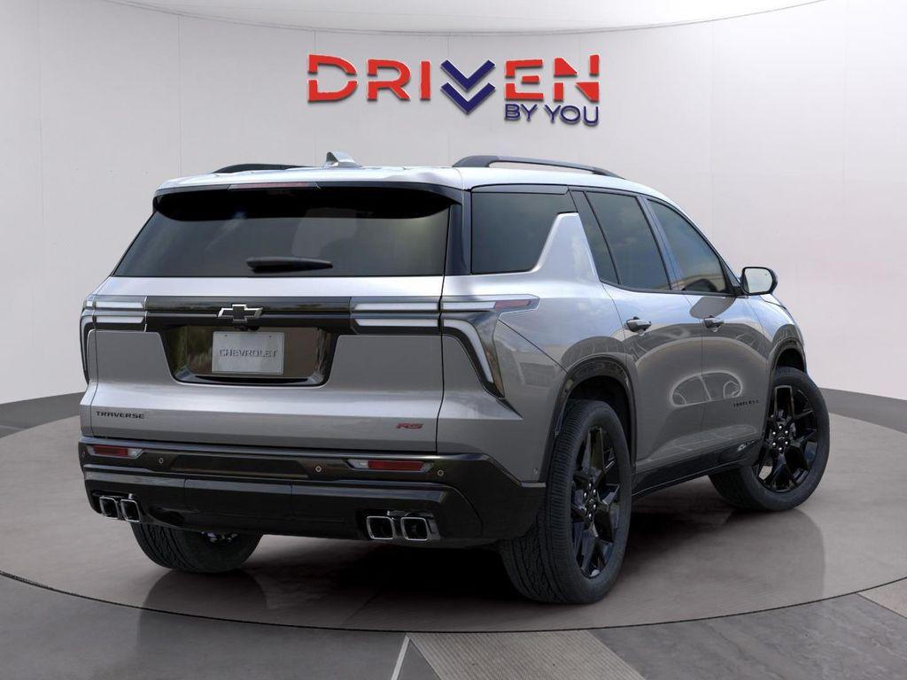 new 2026 Chevrolet Traverse car, priced at $53,697