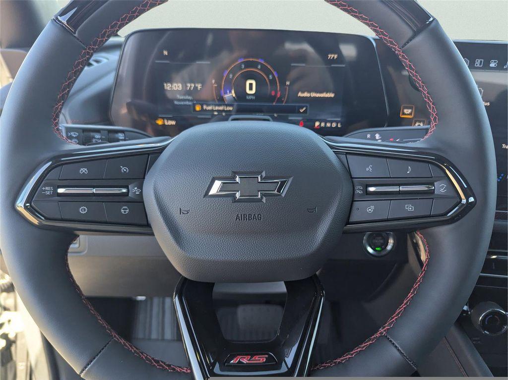 new 2026 Chevrolet Traverse car, priced at $56,375