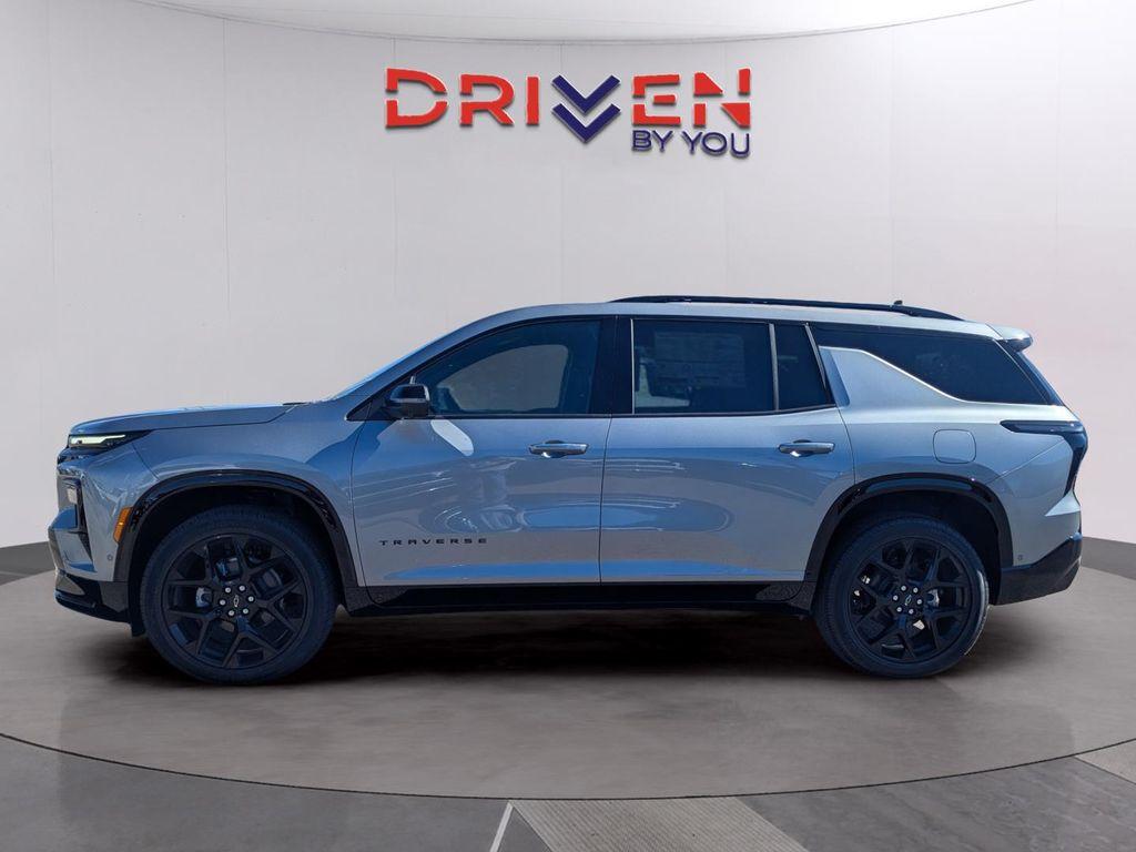 new 2026 Chevrolet Traverse car, priced at $56,375