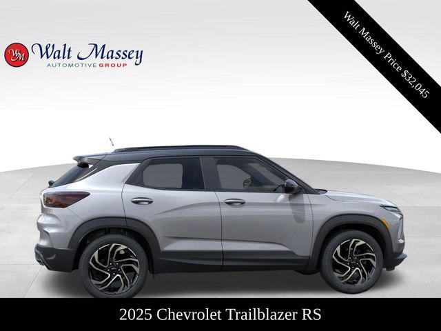 new 2025 Chevrolet TrailBlazer car, priced at $32,045