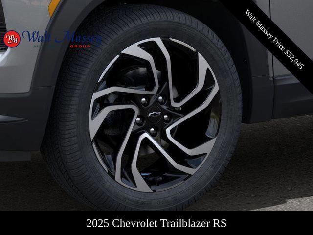 new 2025 Chevrolet TrailBlazer car, priced at $32,045