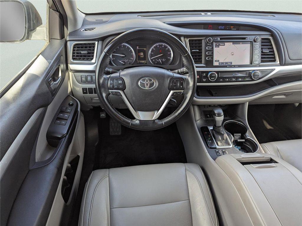 used 2017 Toyota Highlander car, priced at $17,899